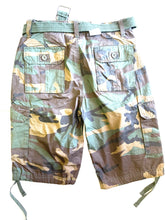 Load image into Gallery viewer, Men’s Basic Cargo Shorts / Woodland

